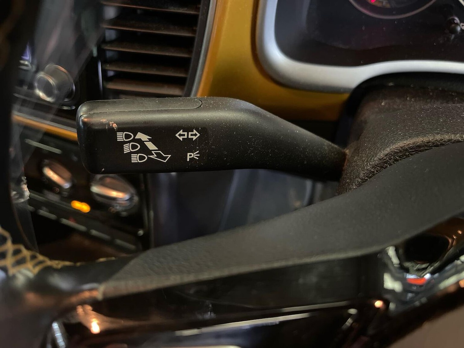 Used Volkswagen Beetle 2016 for sale - 76107181: Photo 27