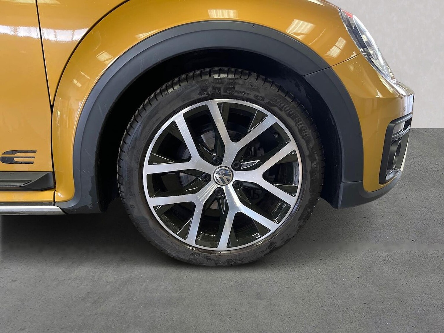 Used Volkswagen Beetle 2016 for sale - 76107181: Photo 6