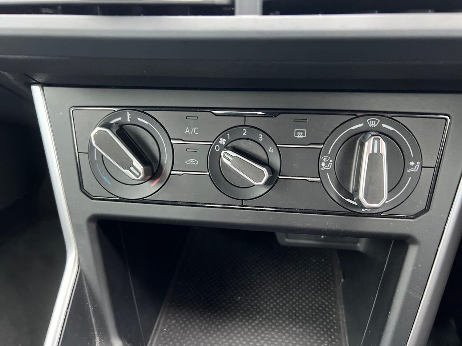 Used Volkswagen Polo 2021 for sale - 76777331: Photo 12