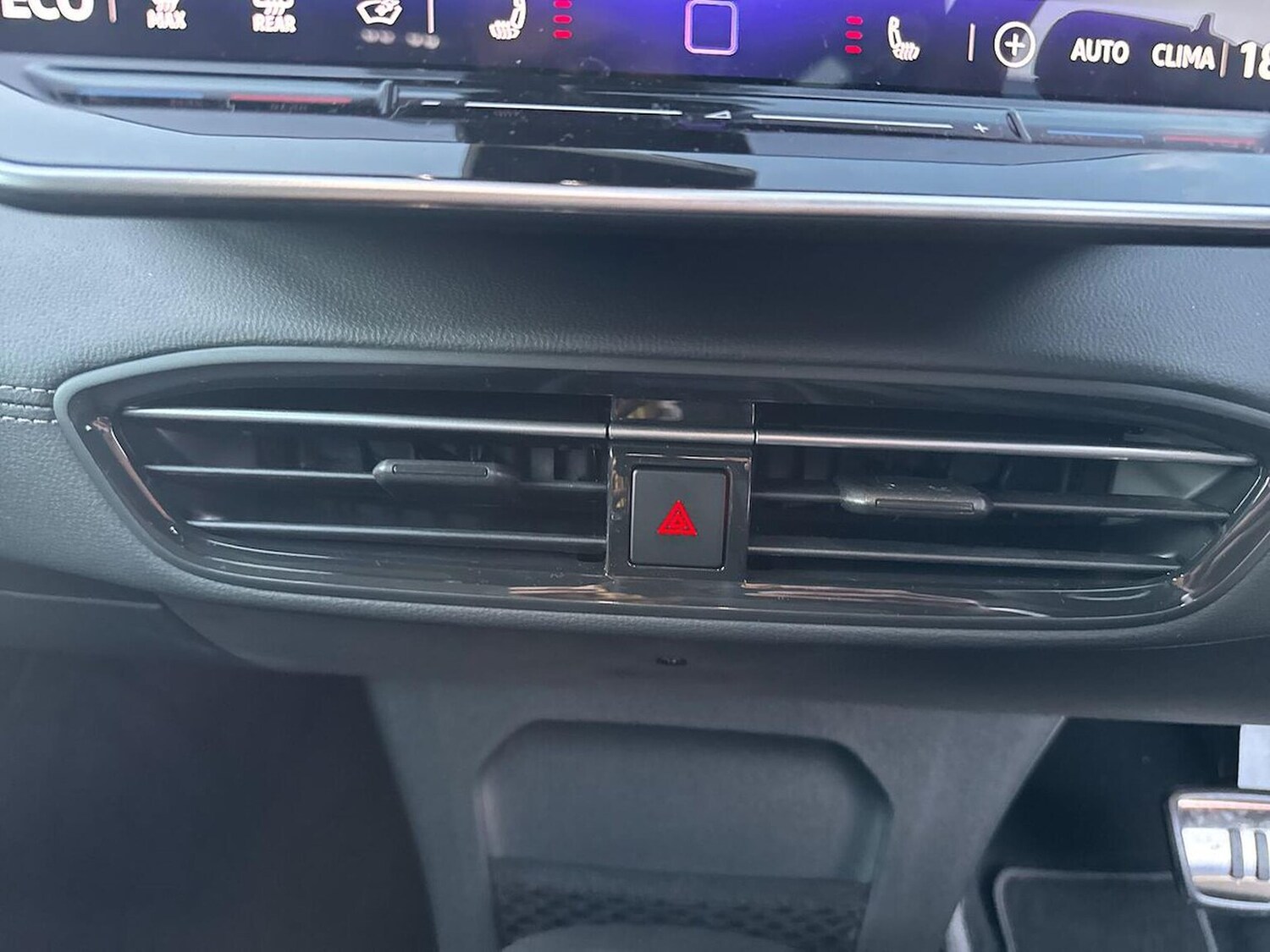 Used Volkswagen ID.3 2025 for sale - 77056680: Photo 24