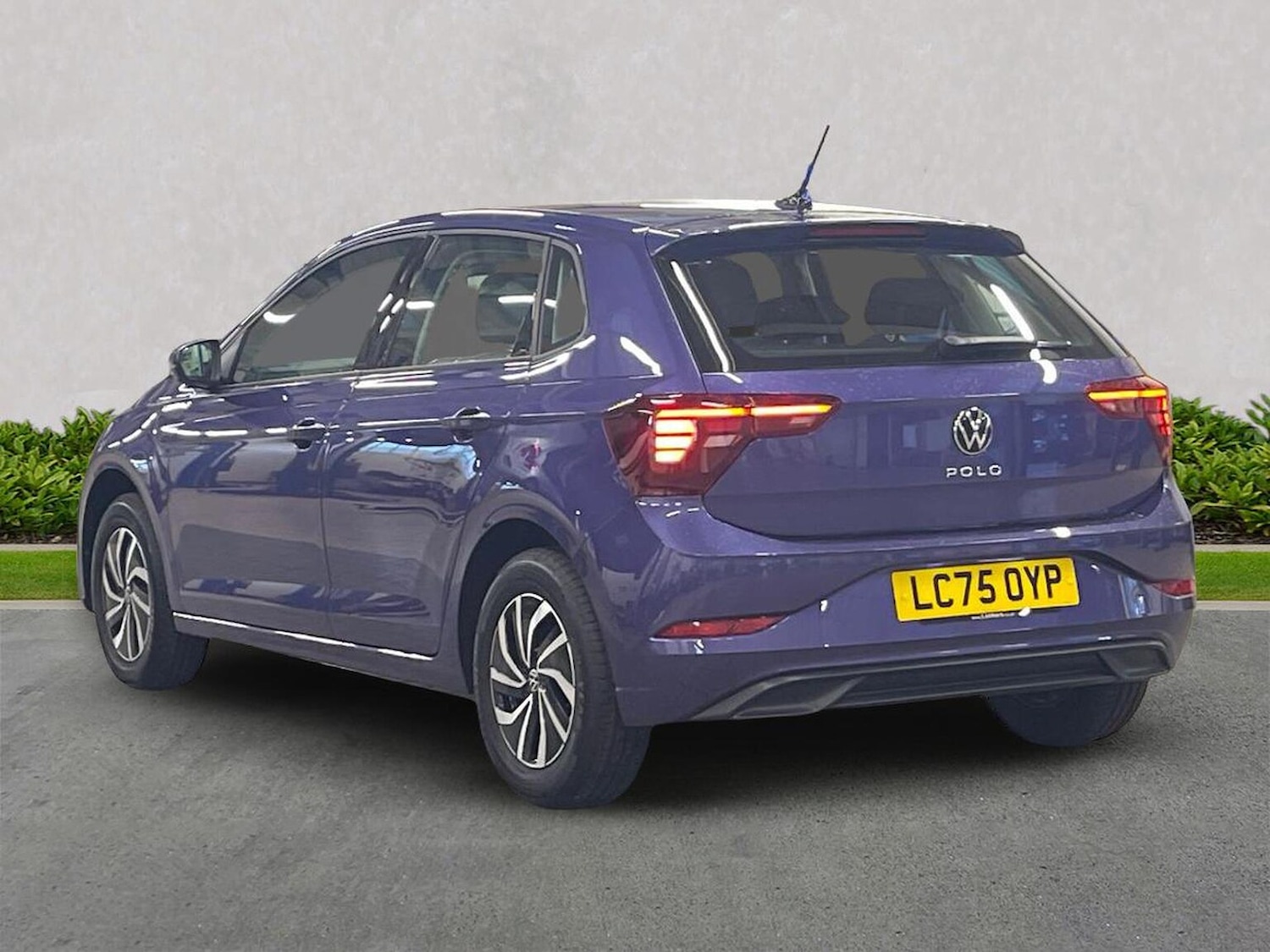 Used Volkswagen Polo 2025 for sale - 76374361: Photo 2
