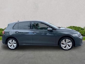 Used Volkswagen Golf 2025 for sale - 78903457: Photo
