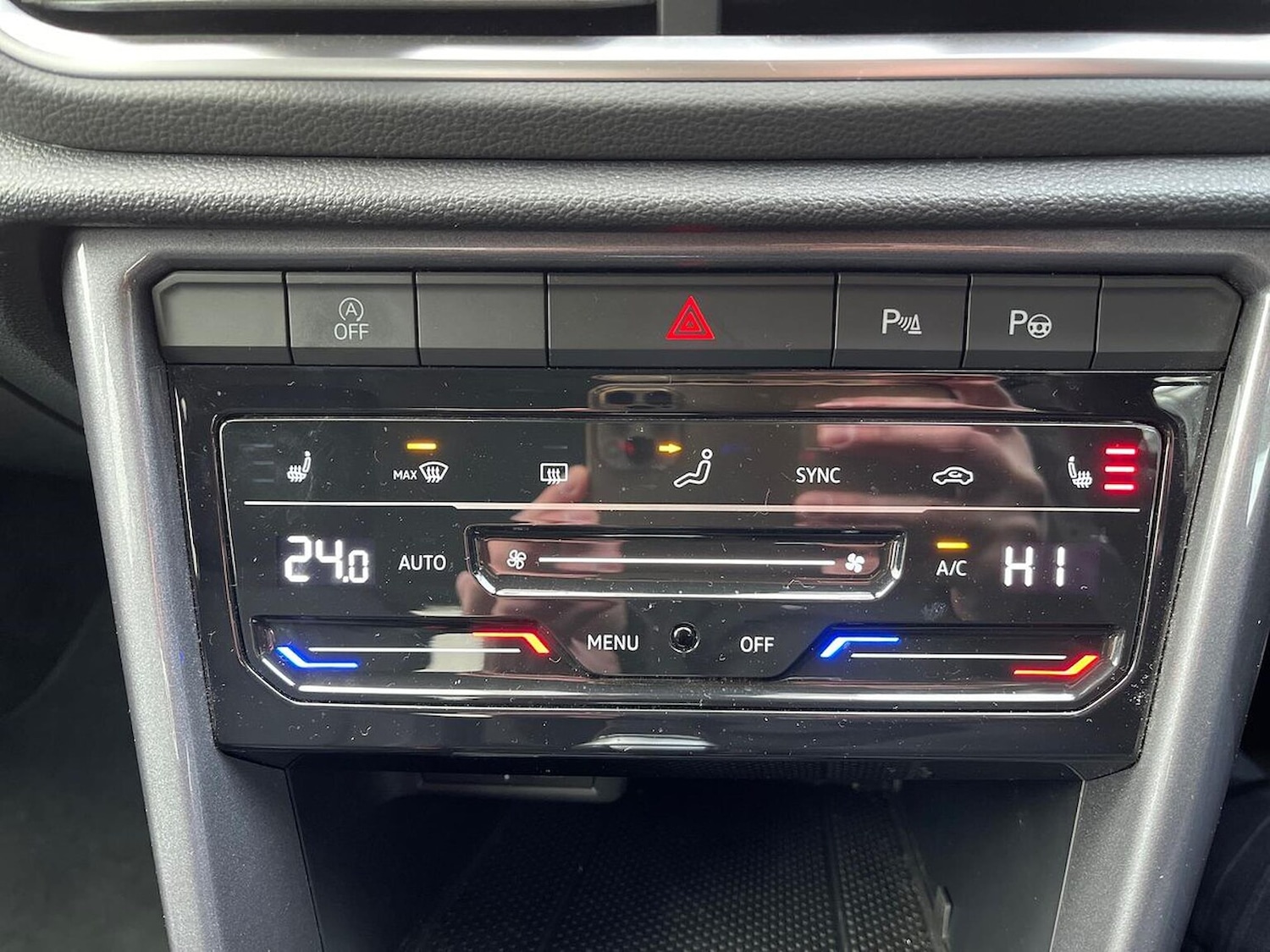 Used Volkswagen T-Roc 2022 for sale - 77085542: Photo 14