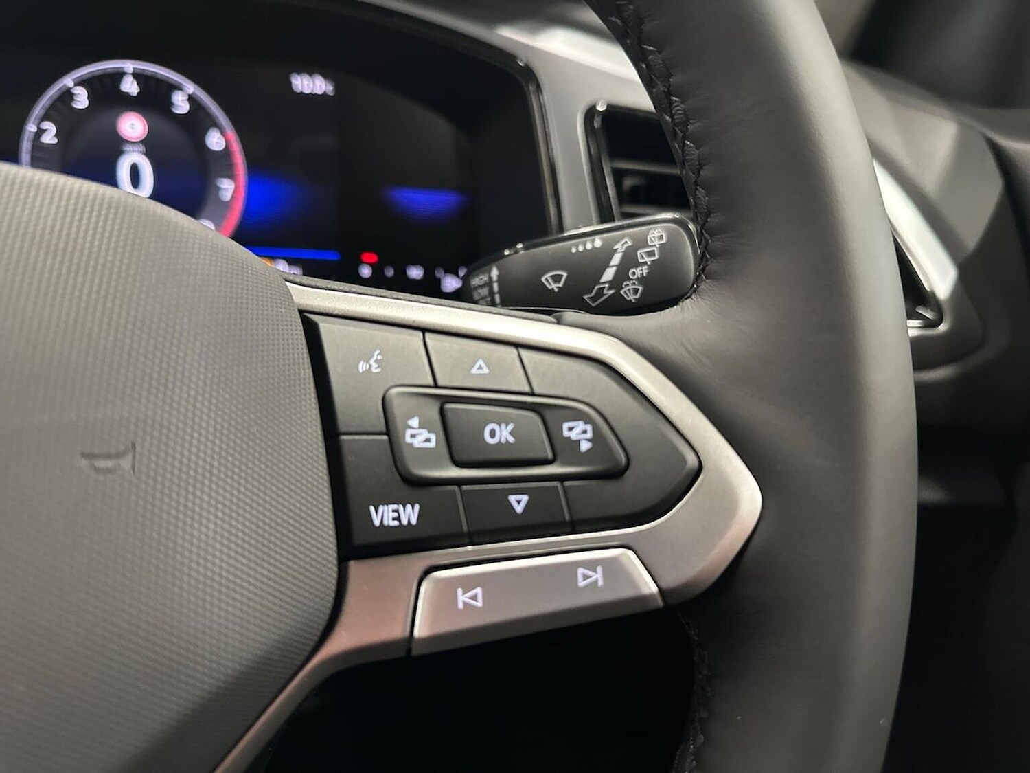 Used Volkswagen T-Roc 2026 for sale - 77901604: Photo 25