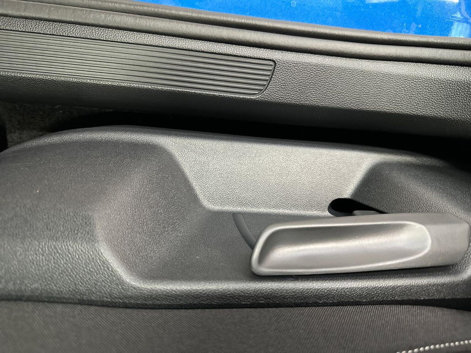 Used Volkswagen T-Roc 2026 for sale - 77901604: Photo 28