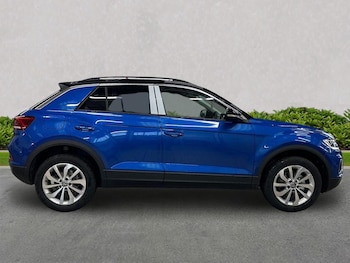 Used Volkswagen T-Roc 2026 for sale - 77901604: Photo