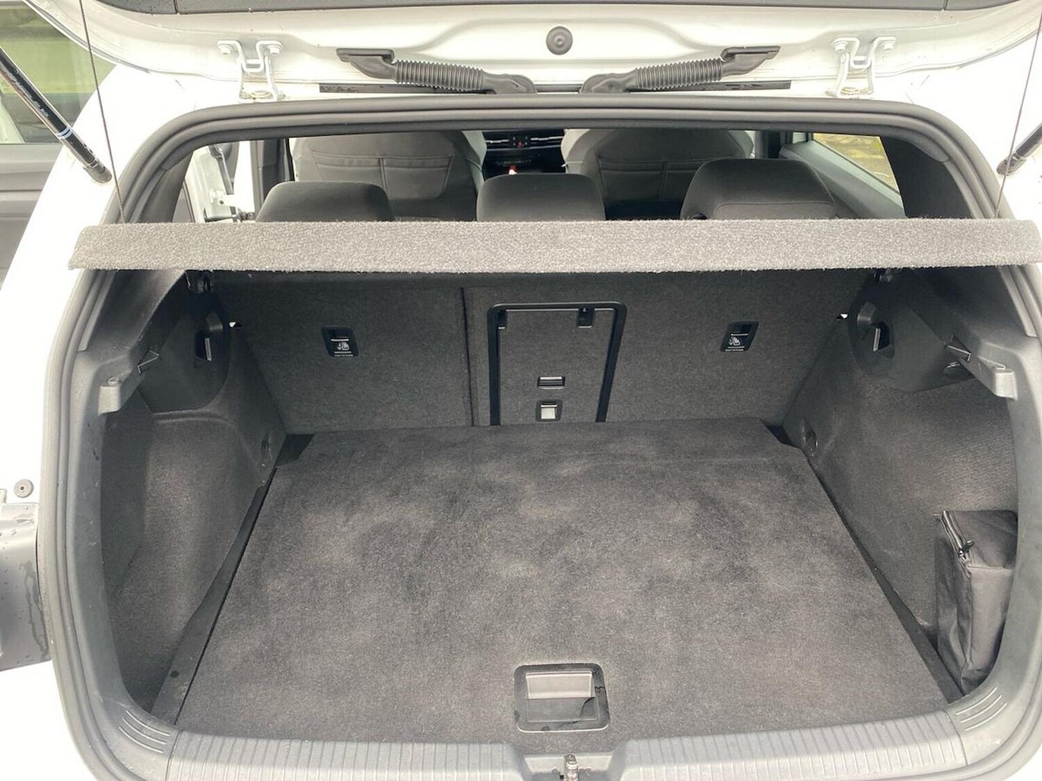 Used Volkswagen Golf 2024 for sale - 78193895: Photo 17