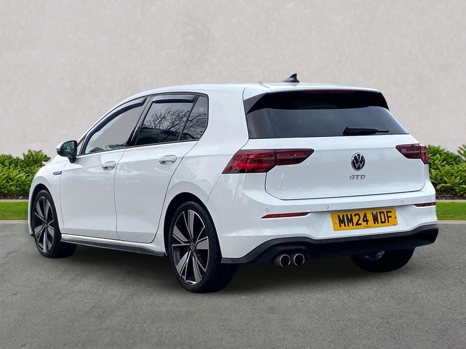 Used Volkswagen Golf 2024 for sale - 78193895: Photo 2