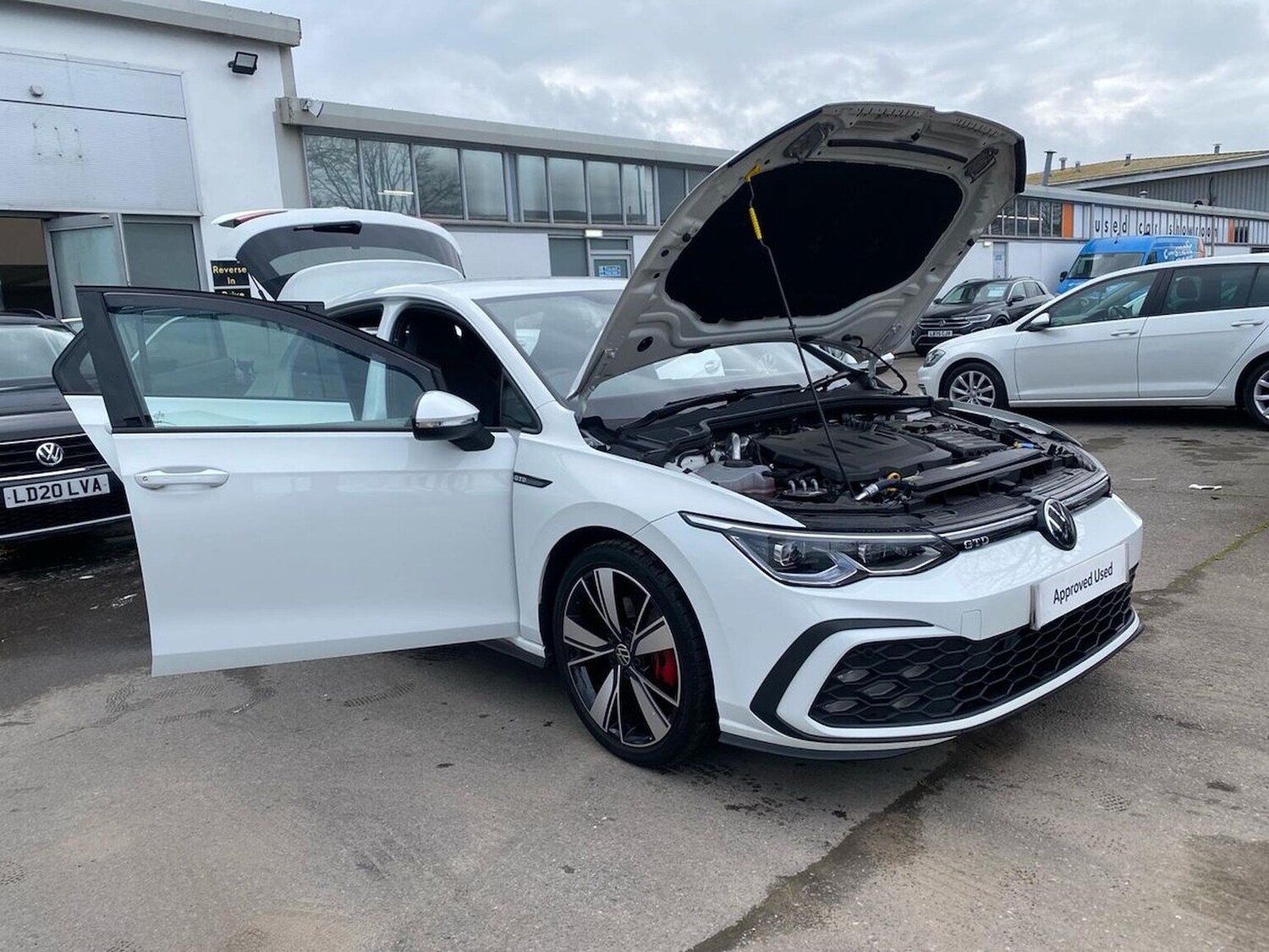 Used Volkswagen Golf 2024 for sale - 78193895: Photo 39