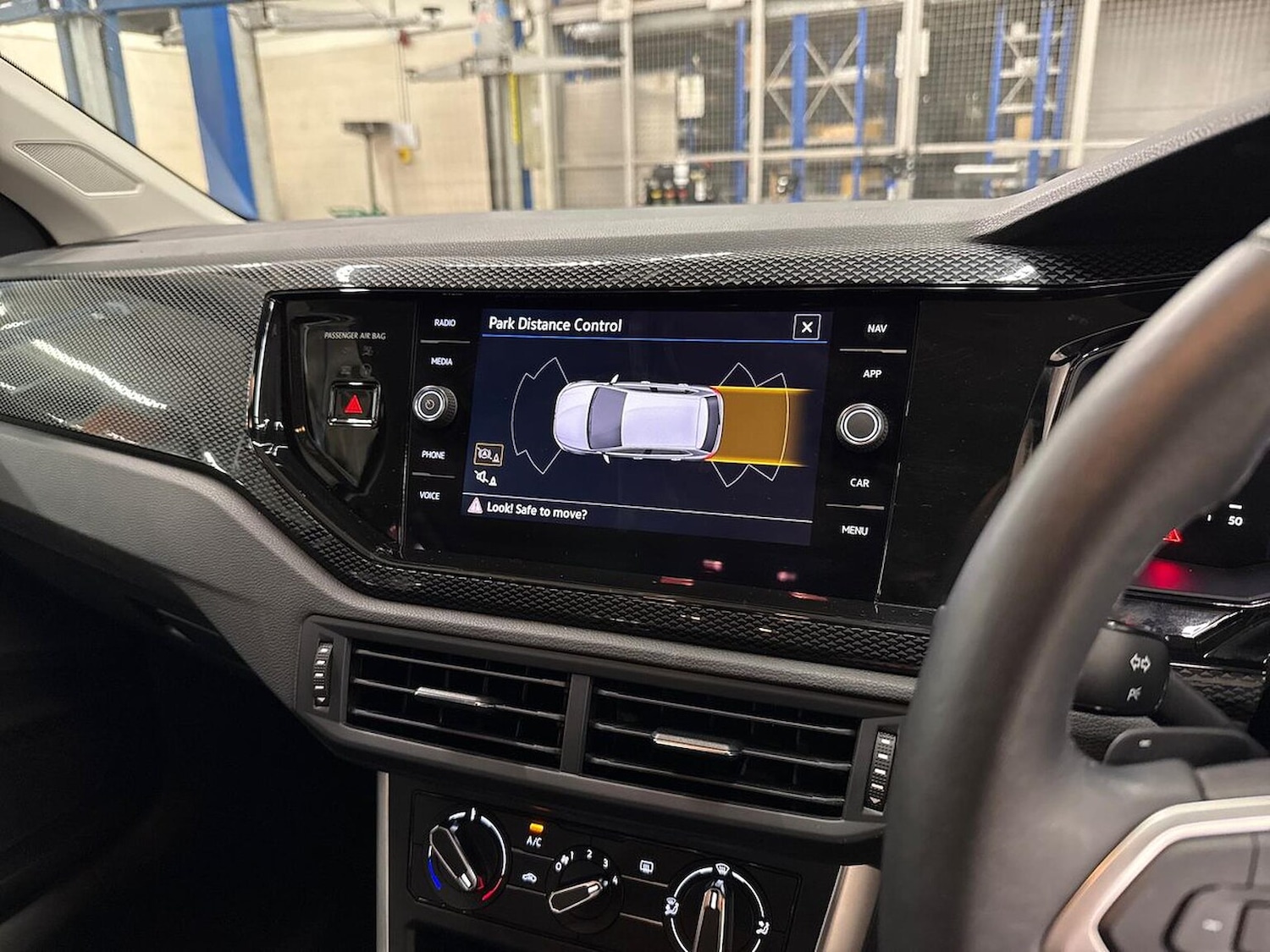 Used Volkswagen Polo 2023 for sale - 76650233: Photo 11