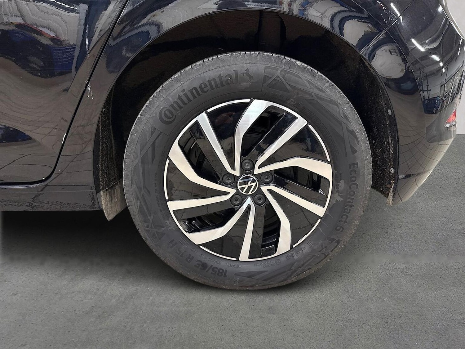 Used Volkswagen Polo 2023 for sale - 76650233: Photo 6