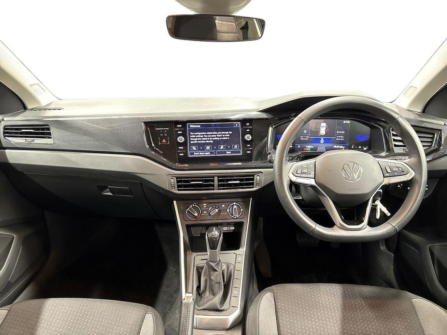 Used Volkswagen Polo 2023 for sale - 76650233: Photo 8