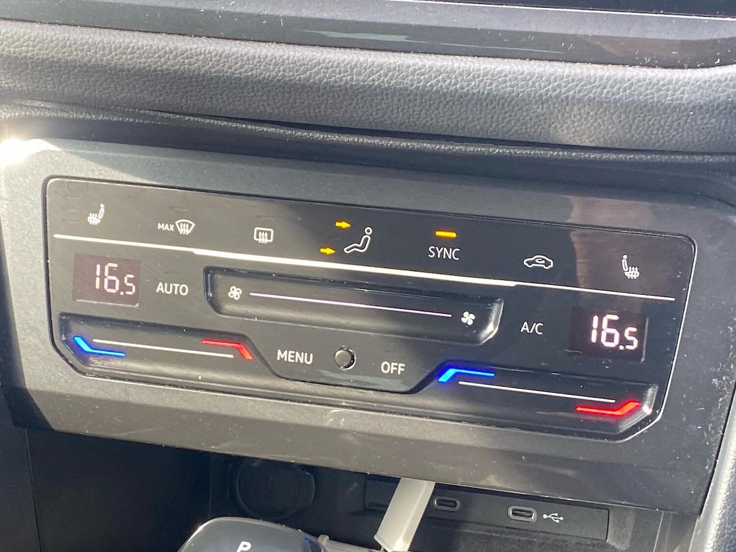 Used Volkswagen Tiguan 2023 for sale - 78193905: Photo 12