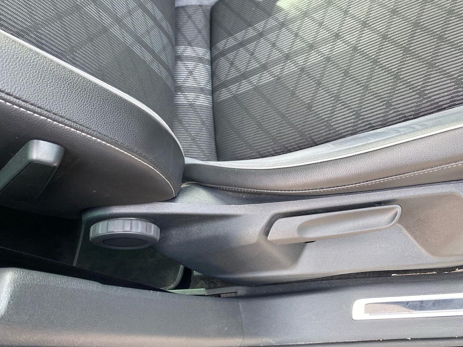 Used Volkswagen Tiguan 2023 for sale - 78193905: Photo 30