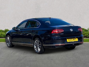 Used Volkswagen Passat 2019 for sale - 79525033: Photo