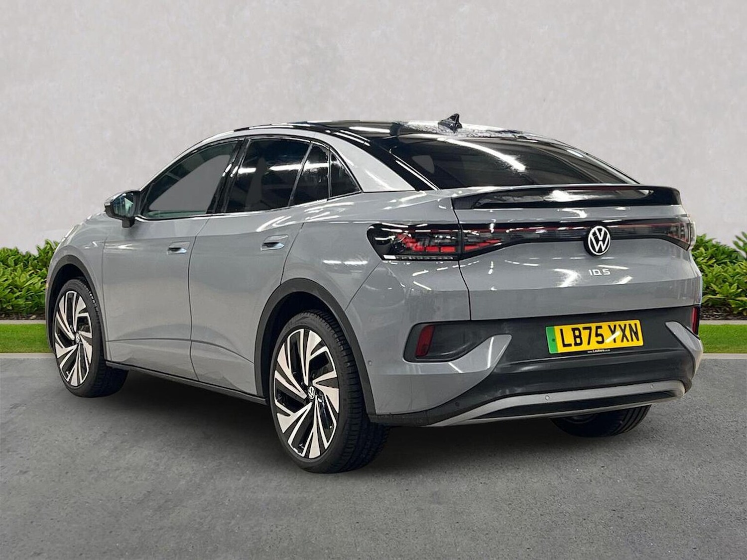 Used Volkswagen ID.5 2025 for sale - 76837141: Photo 2