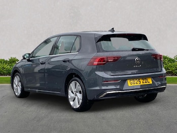 Used Volkswagen Golf 2025 for sale - 78903460: Photo