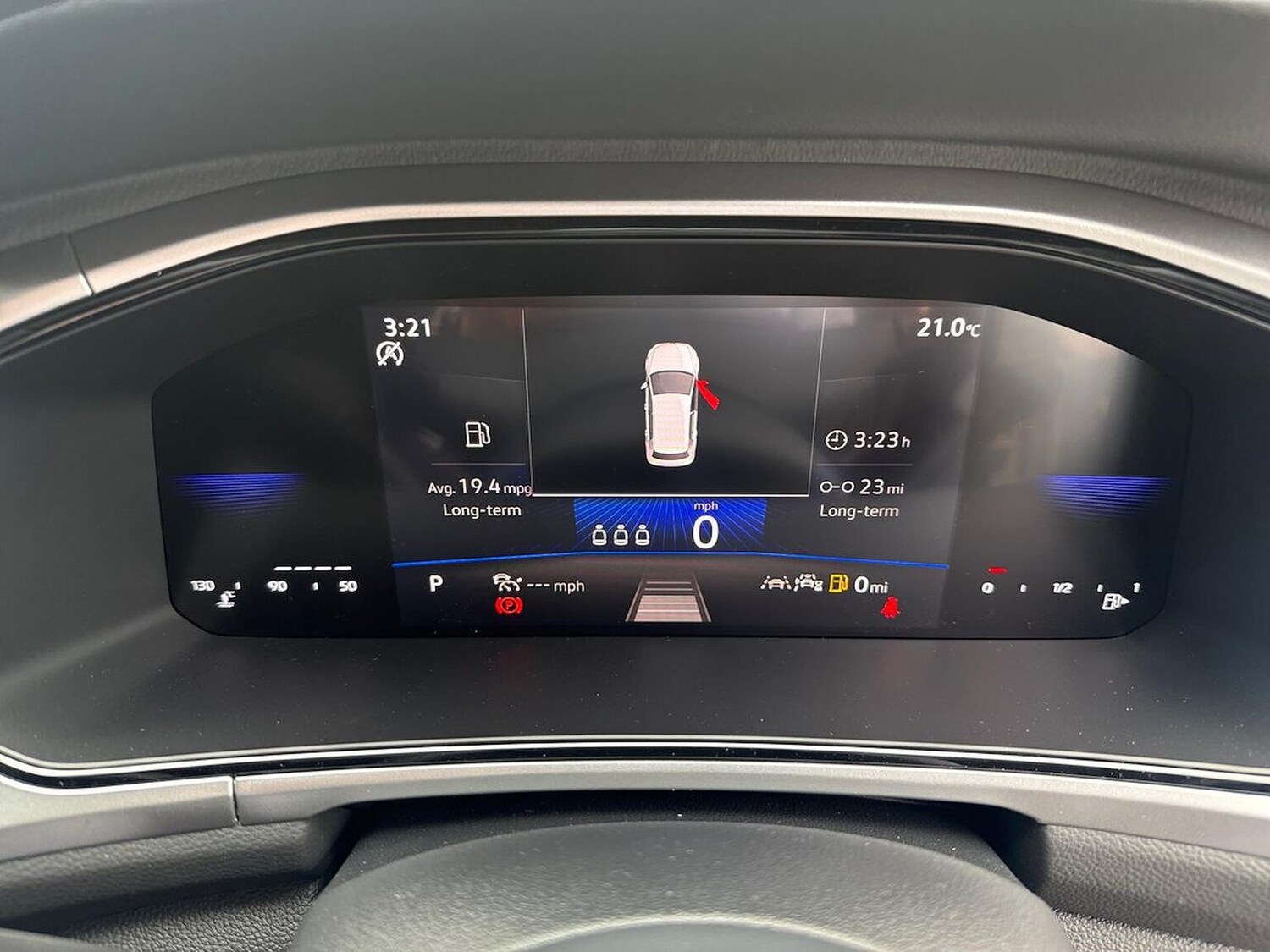 Used Volkswagen T-Roc 2025 for sale - 76027523: Photo 10