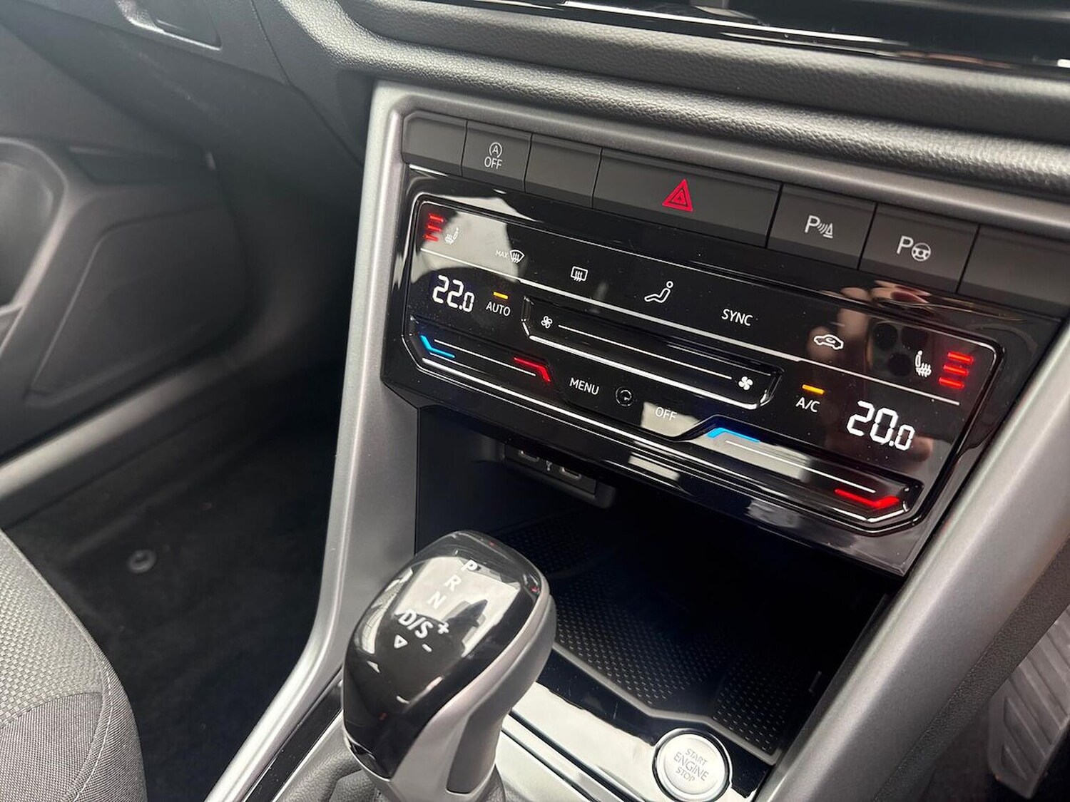 Used Volkswagen T-Roc 2025 for sale - 76027523: Photo 12