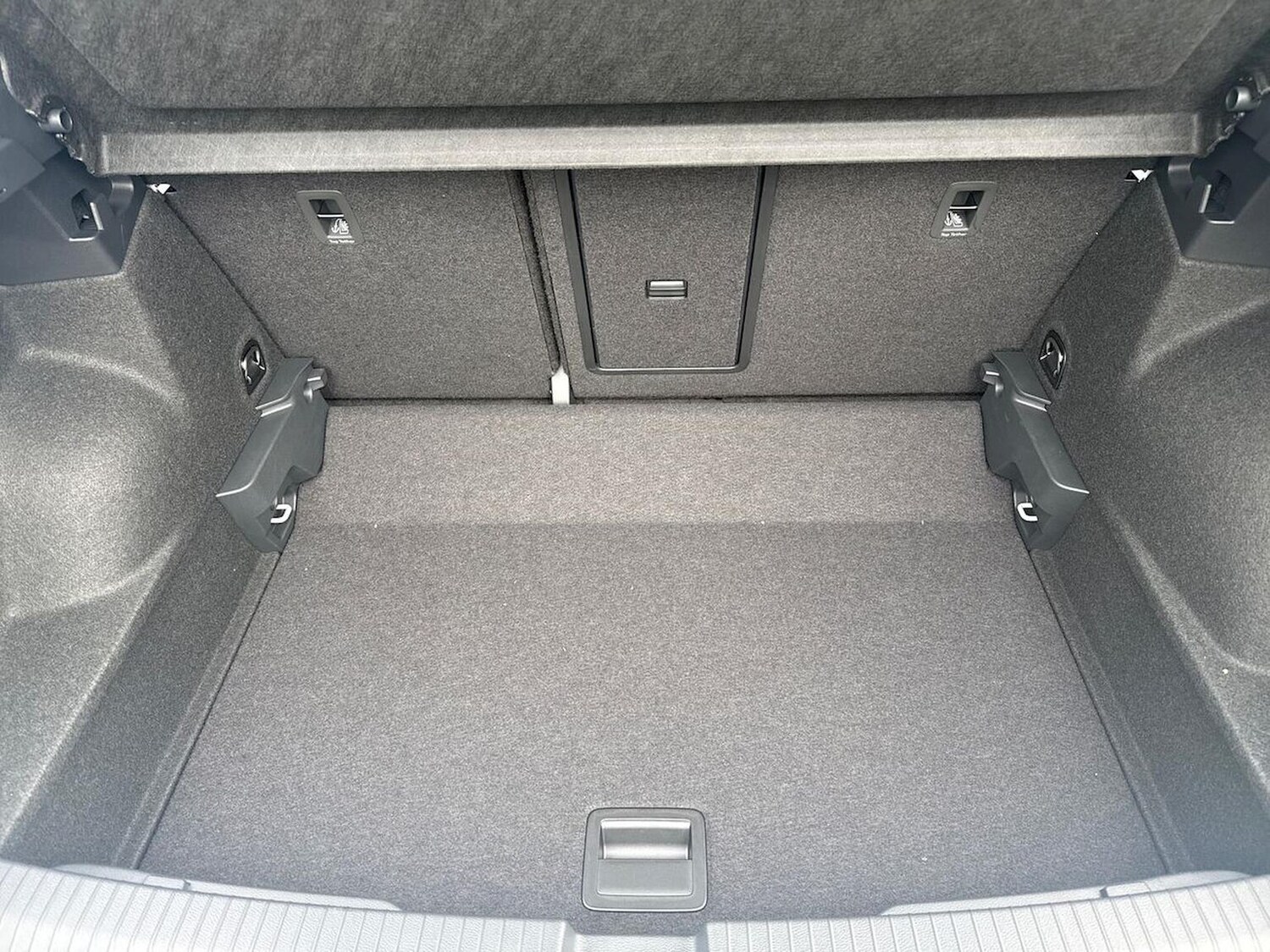 Used Volkswagen T-Roc 2025 for sale - 76027523: Photo 17