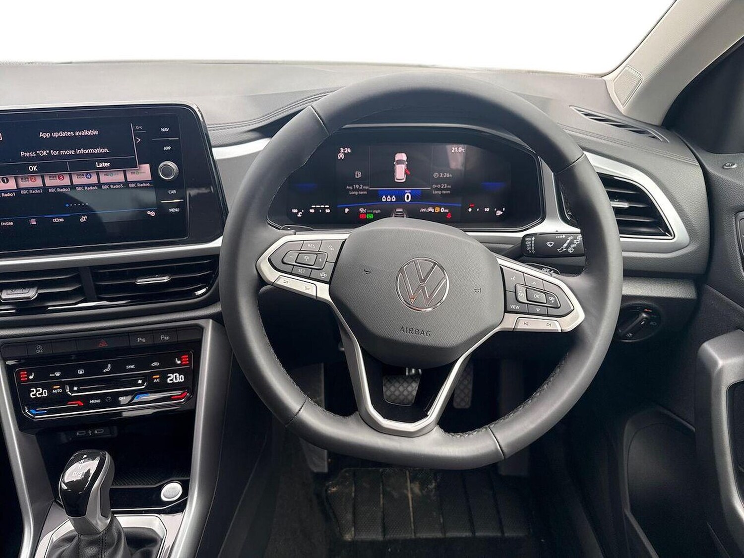 Used Volkswagen T-Roc 2025 for sale - 76027523: Photo 9