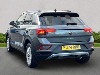 Used Volkswagen T-Roc 2024 for sale - 76403462: Photo