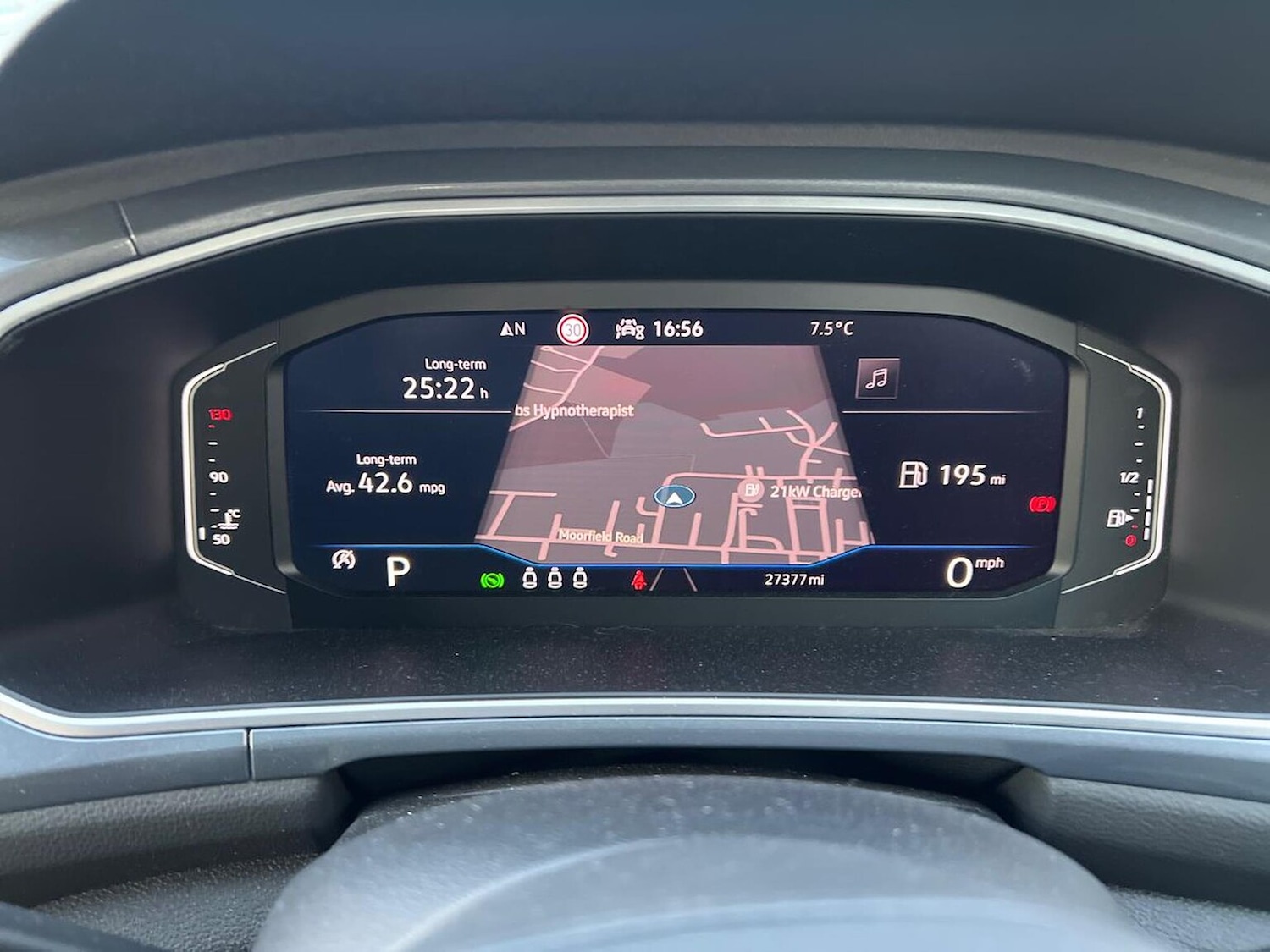 Used Volkswagen T-Roc 2023 for sale - 76611598: Photo 10