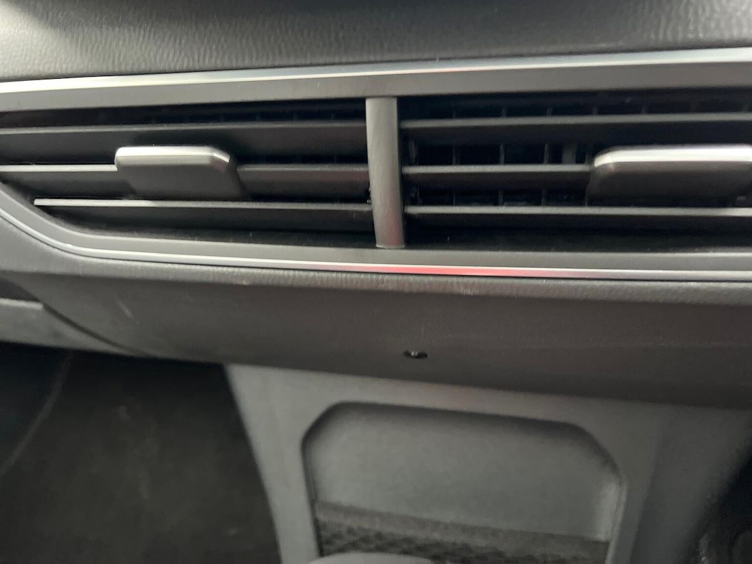 Used Volkswagen ID.3 2022 for sale - 76735609: Photo 12