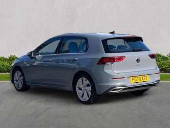 Used Volkswagen Golf 2020 for sale - 79379560: Photo