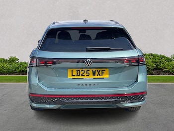 Used Volkswagen Passat 2025 for sale - 77973961: Photo