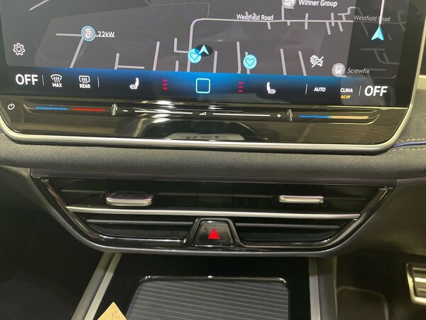 Used Volkswagen Passat 2025 for sale - 76187105: Photo 12