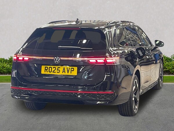 Used Volkswagen Passat 2025 for sale - 76187105: Photo 18