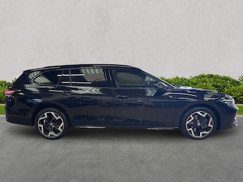 Used Volkswagen Passat 2025 for sale - 76187105: Photo 3
