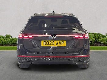 Used Volkswagen Passat 2025 for sale - 76187105: Photo 4