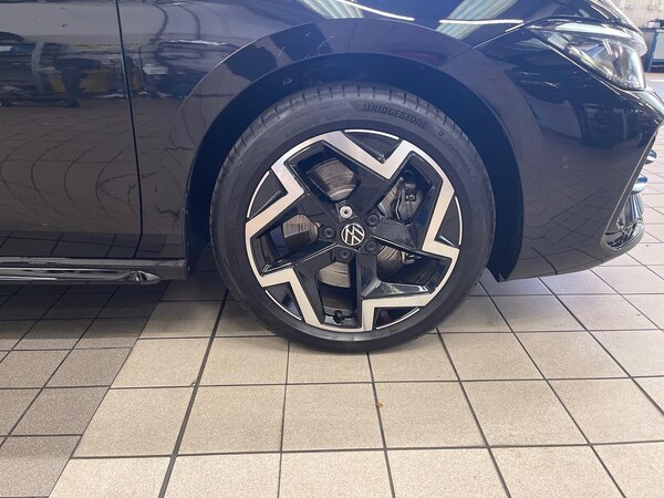 Used Volkswagen Passat 2025 for sale - 76187105: Photo 6