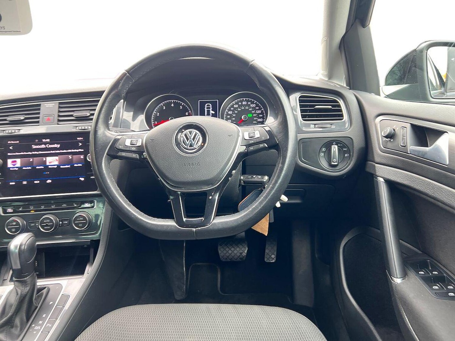 Used Volkswagen Golf 2020 for sale - 76365056: Photo 9