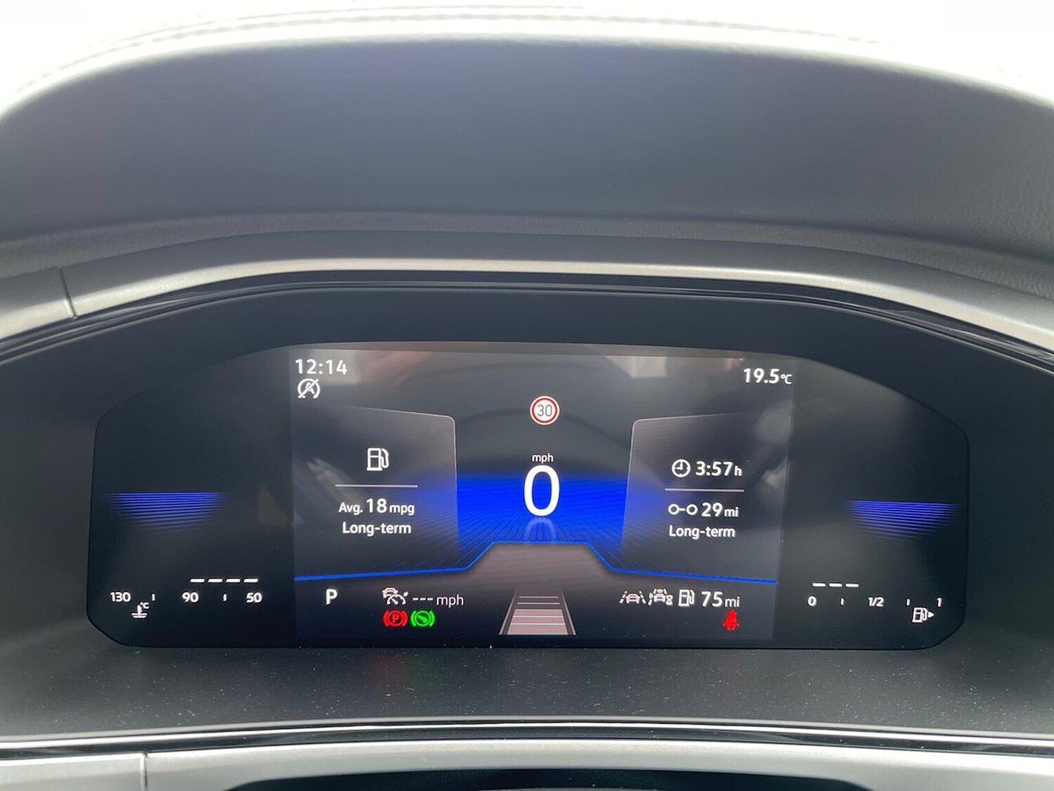 Used Volkswagen T-Roc 2025 for sale - 76027525: Photo 10