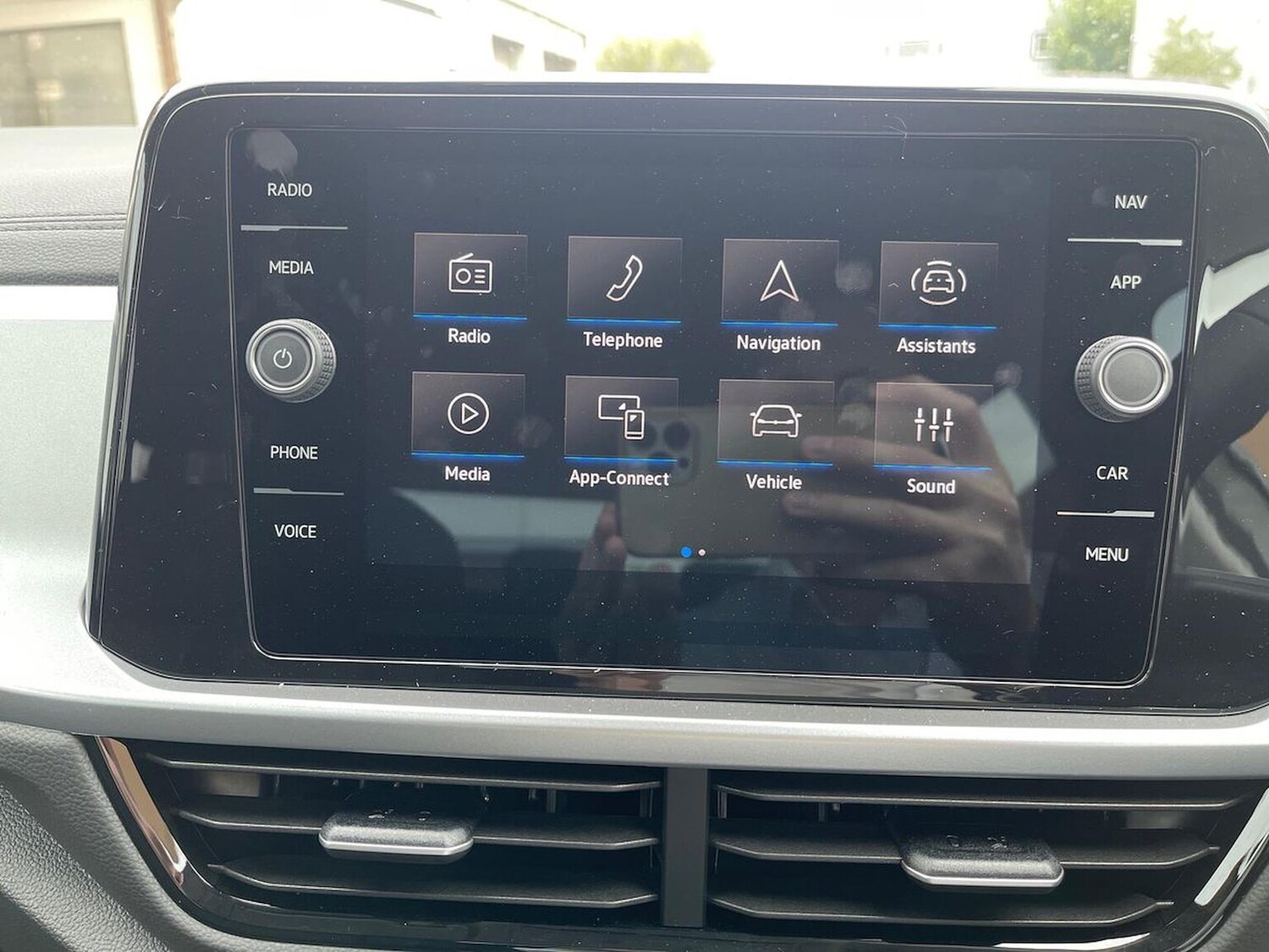 Used Volkswagen T-Roc 2025 for sale - 76027525: Photo 11