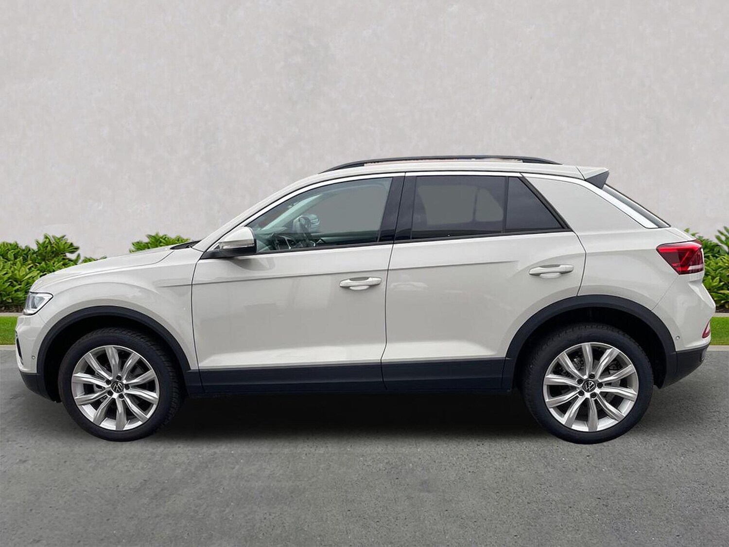 Used Volkswagen T-Roc 2025 for sale - 76027525: Photo 19