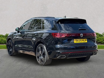 Used Volkswagen Touareg 2025 for sale - 79445137: Photo