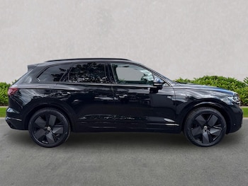 Used Volkswagen Touareg 2025 for sale - 79445137: Photo