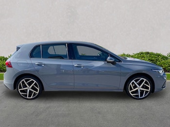 Used Volkswagen Golf 2020 for sale - 78224707: Photo
