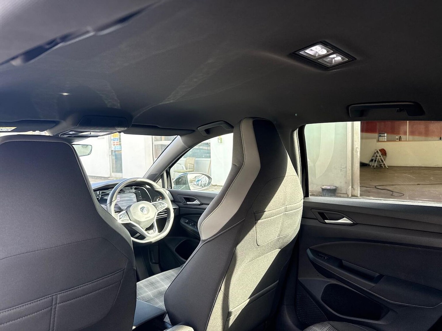 Used Volkswagen Golf 2022 for sale - 78176505: Photo 32