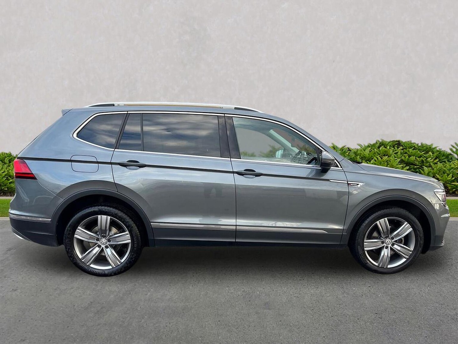 Used Volkswagen Tiguan Allspace 2018 for sale - 76412464: Photo 3