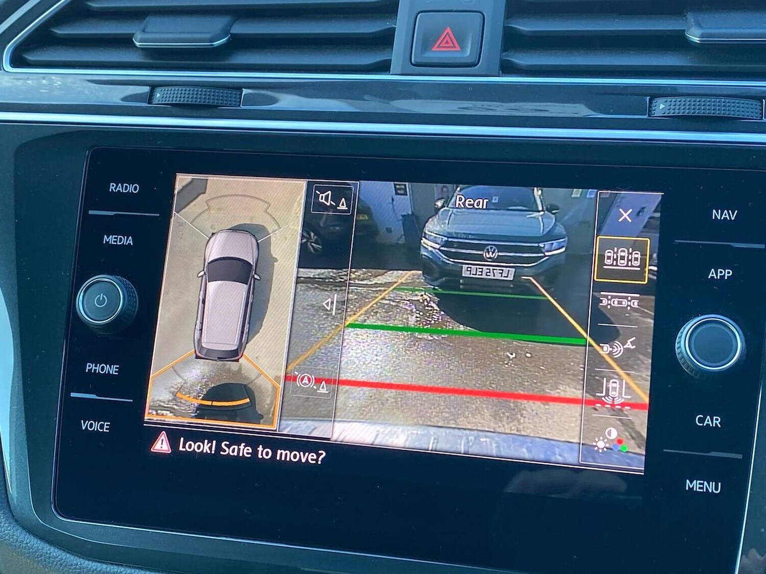 Used Volkswagen Tiguan 2020 for sale - 78194037: Photo 23