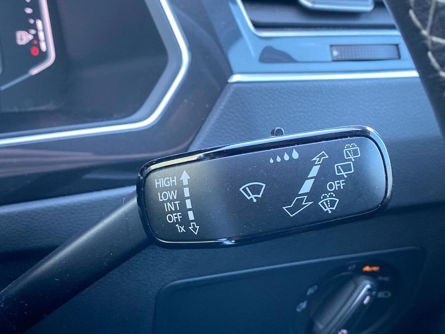 Used Volkswagen Tiguan 2020 for sale - 78194037: Photo 28