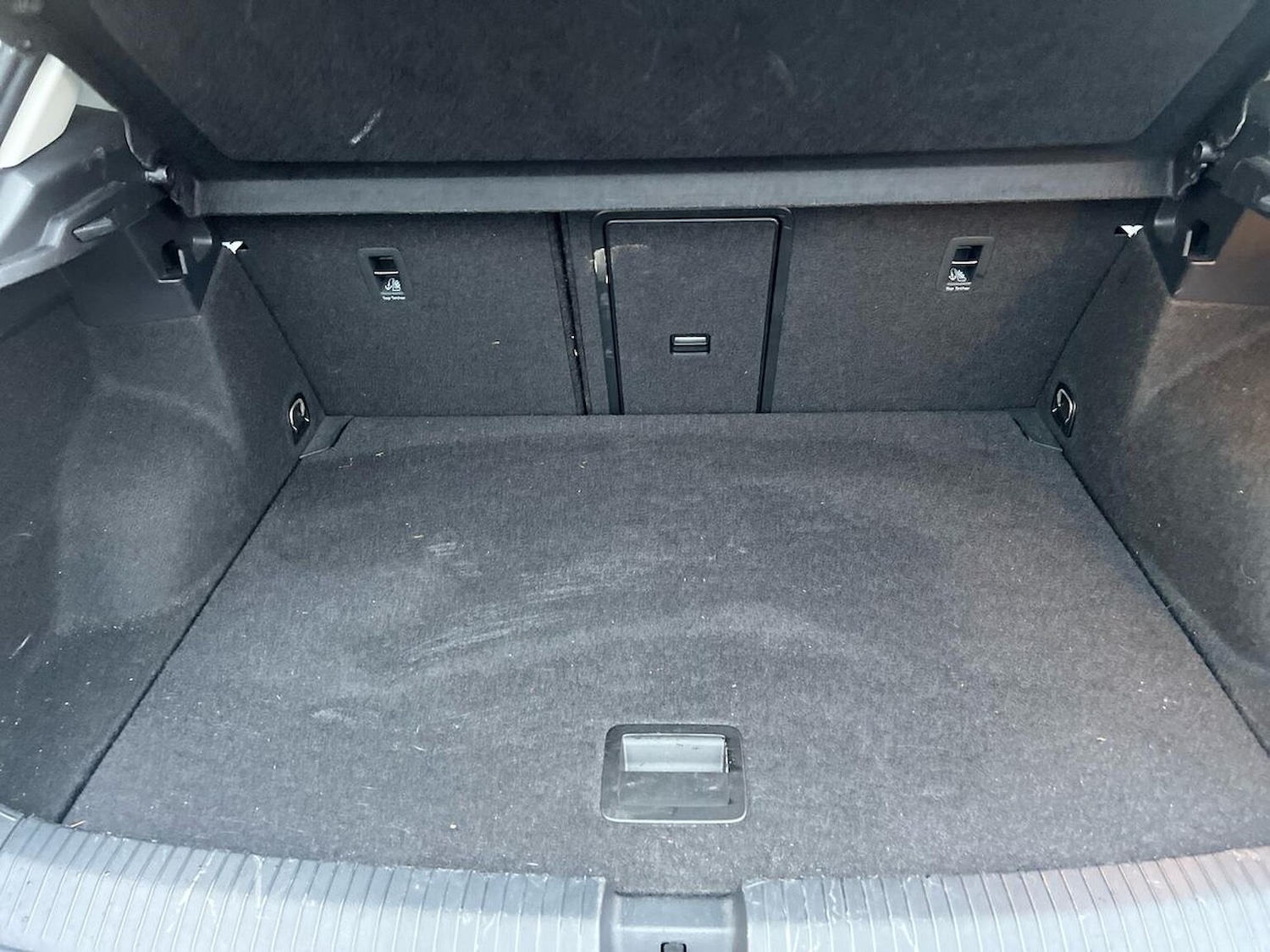 Used Volkswagen T-Roc 2022 for sale - 76860069: Photo 17