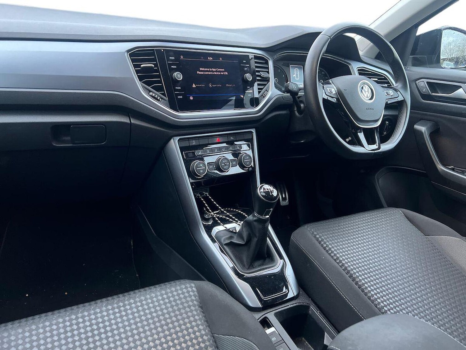 Used Volkswagen T-Roc 2022 for sale - 76860069: Photo 7