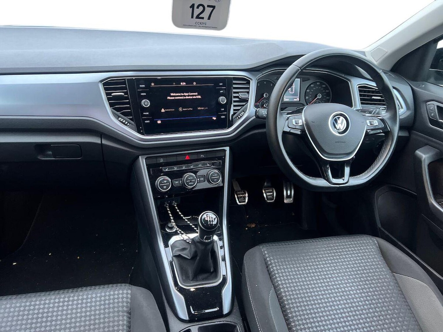 Used Volkswagen T-Roc 2022 for sale - 76860069: Photo 8