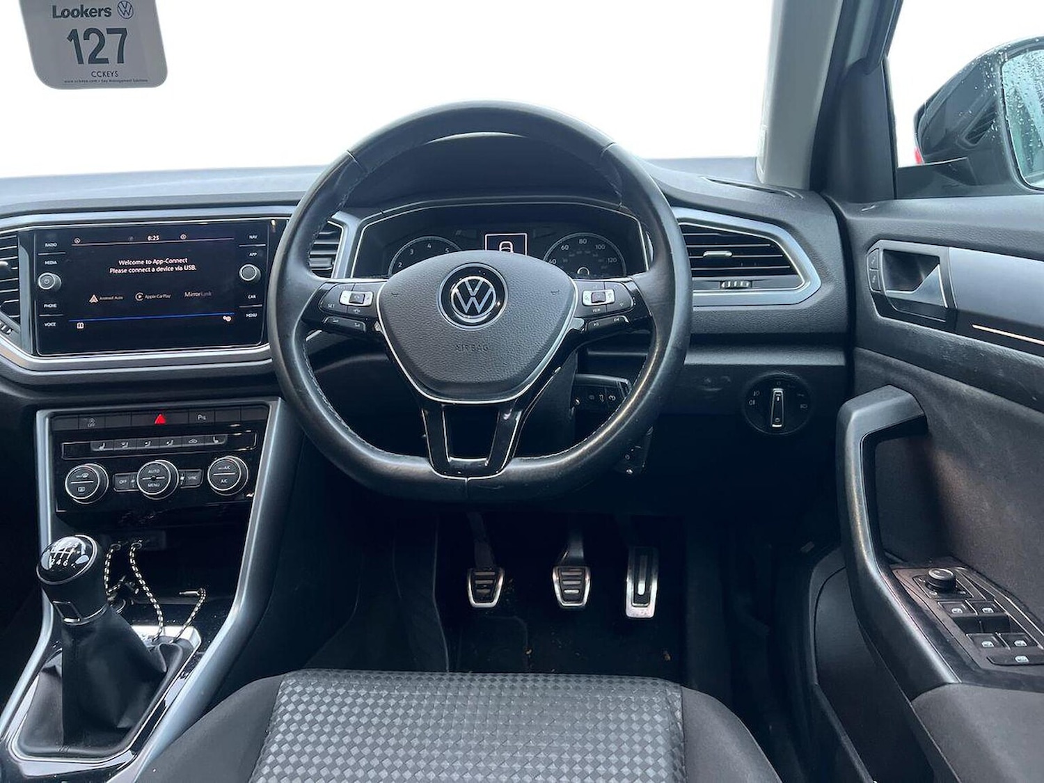 Used Volkswagen T-Roc 2022 for sale - 76860069: Photo 9